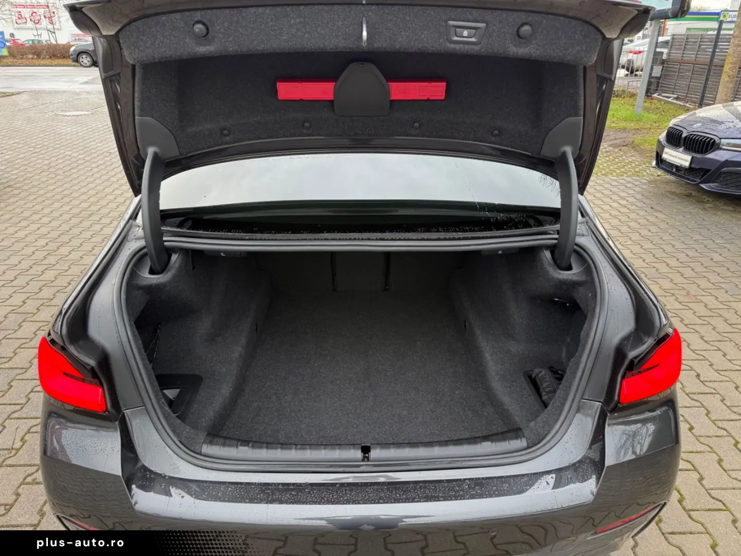 BMW 530 d xDrive MSport Glass.Dach Head Up Massage