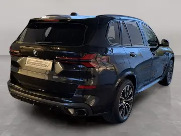 BMW X5 xDrive 30d M-Sport 286CP