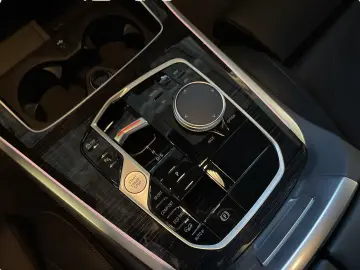 BMW X5 xDrive 30d M-Sport 286CP