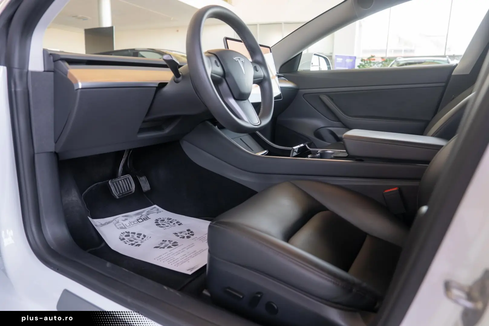 Tesla Model 3 Standard Range