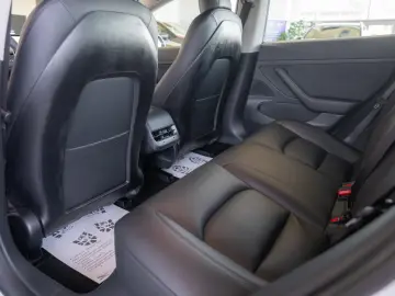 Tesla Model 3 Standard Range