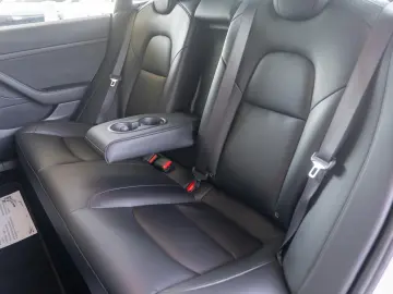 Tesla Model 3 Standard Range