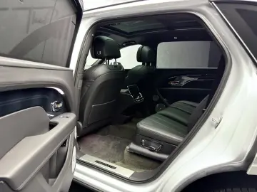 BENTLEY Bentayga V8 EWB BLACKLINE PANO NAIM 22  FULL PPF