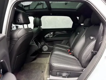 BENTLEY Bentayga V8 EWB BLACKLINE PANO NAIM 22  FULL PPF