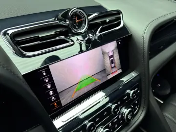 BENTLEY Bentayga V8 EWB BLACKLINE PANO NAIM 22  FULL PPF