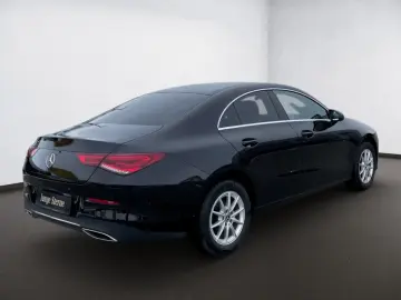 MERCEDES-BENZ CLA 180 d Coupé Ambi MBUX Progressive CarPlay