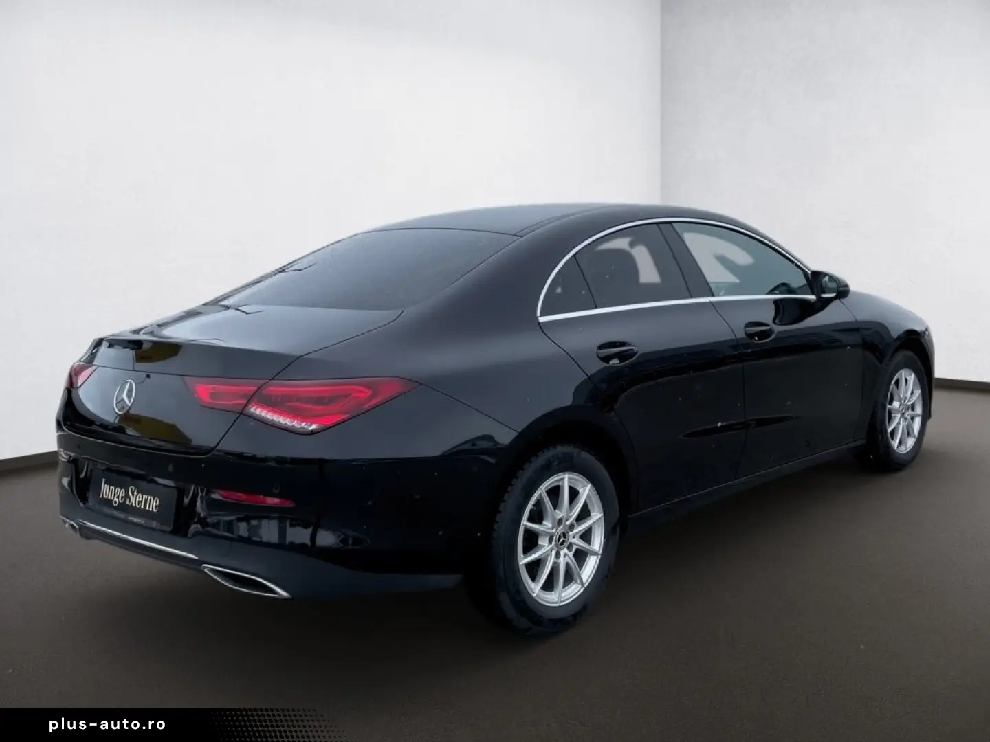 MERCEDES-BENZ CLA 180 d Coupé Ambi MBUX Progressive CarPlay