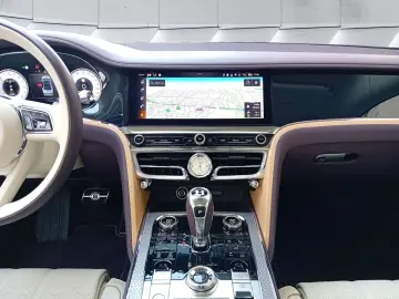 BENTLEY Flying Spur Mulliner Spec