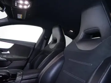 MERCEDES-BENZ CLA 250 e Edition AMG Line LED Navi SHZ Temp