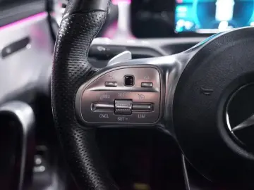 MERCEDES-BENZ CLA 250 e Edition AMG Line LED Navi SHZ Temp