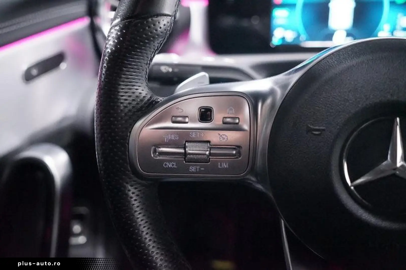 MERCEDES-BENZ CLA 250 e Edition AMG Line LED Navi SHZ Temp