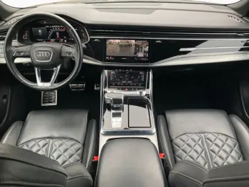 AUDI SQ8 TFSI quattro tiptronic AHK HUD Matrix Wank