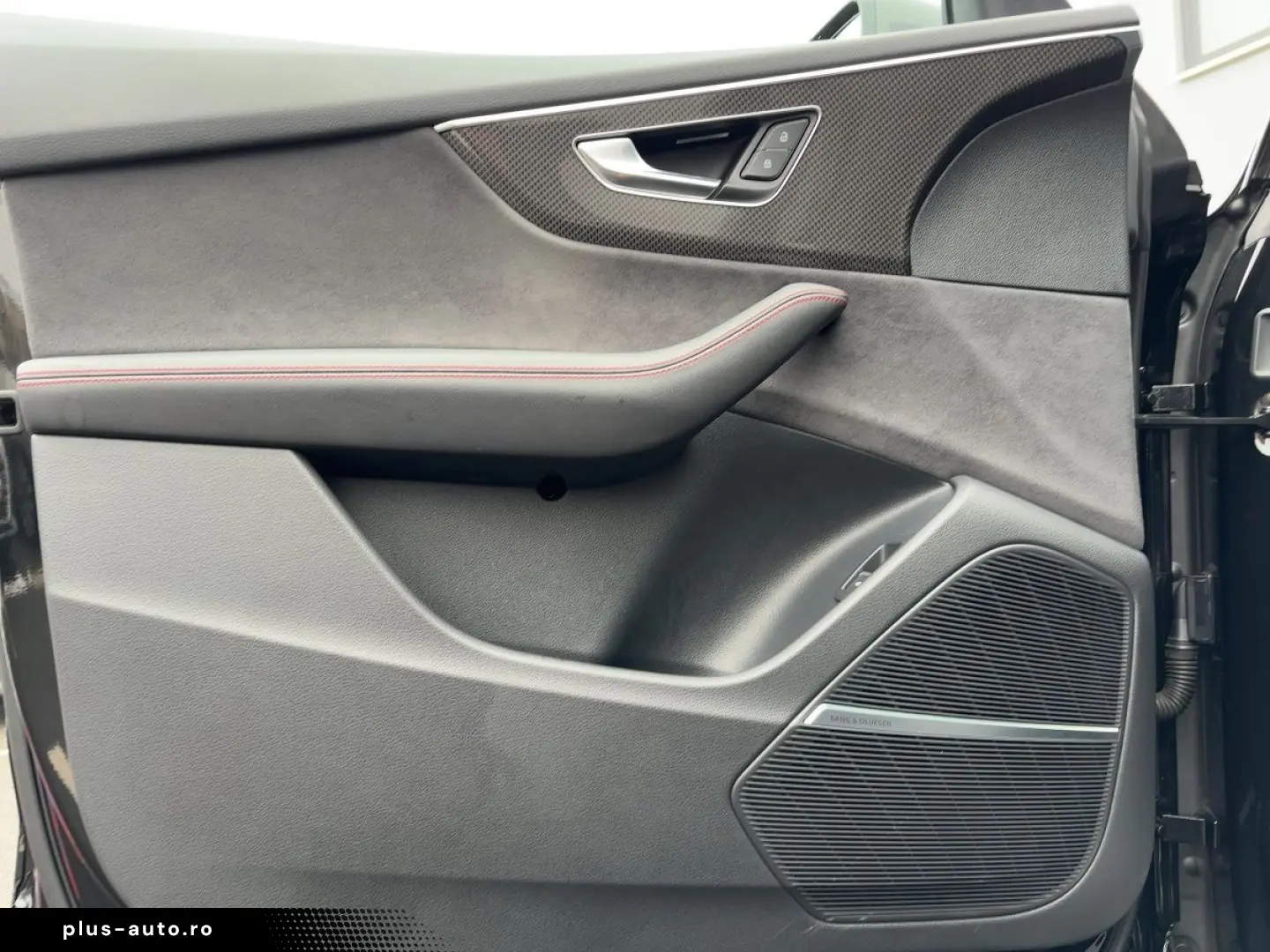 AUDI SQ8 4.0TFSI quattro competition plus Matrix Pano