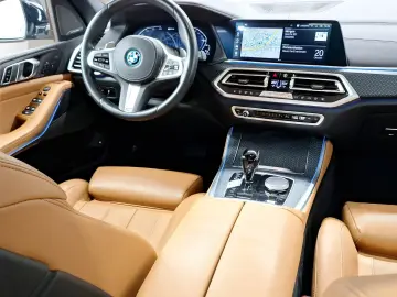 BMW X5 xDrive45e H&K DisplayKey ACC HUD 360 Ventilation