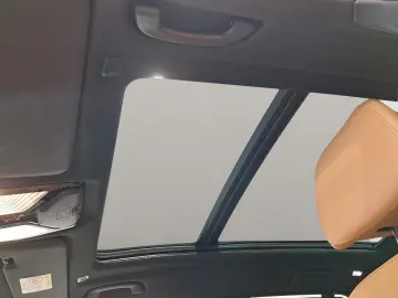 BMW X5 xDrive45e H&K DisplayKey ACC HUD 360 Ventilation