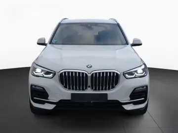 BMW X5 xDrive45e