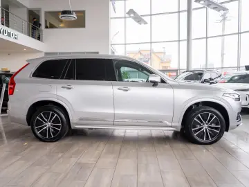 Volvo XC 90 T8 AWD Inscription Expression