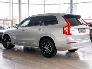 Volvo XC 90 T8 AWD Inscription Expression