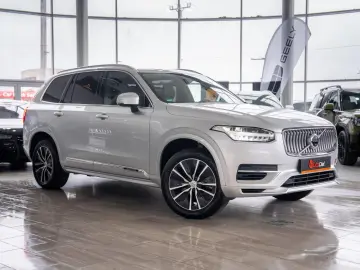 Volvo XC 90 T8 AWD Inscription Expression
