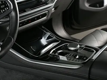 BMW X5 xDr40d MSp Massage Ventil SoftClo AmbAir AuxHeat 360