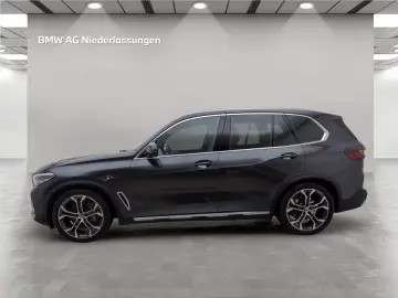 BMW X5 xDrive45e