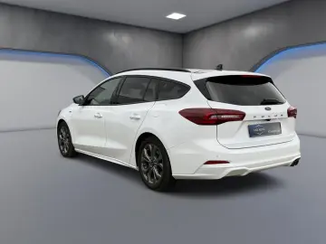 FORD FOCUS    ST-Line