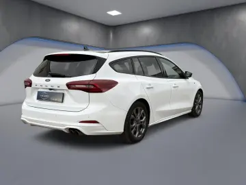 FORD FOCUS    ST-Line