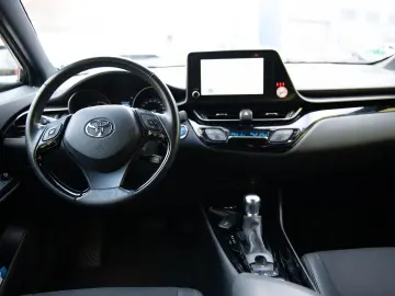 TOYOTA C-HR Hybrid Team D MwSt ausweisbar