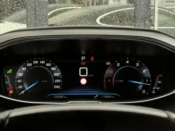 Peugeot 3008 Gen-Ii-2016