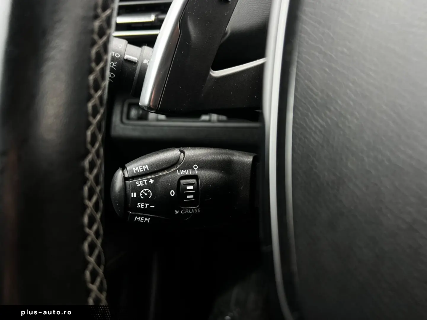 Peugeot 3008 Gen-Ii-2016