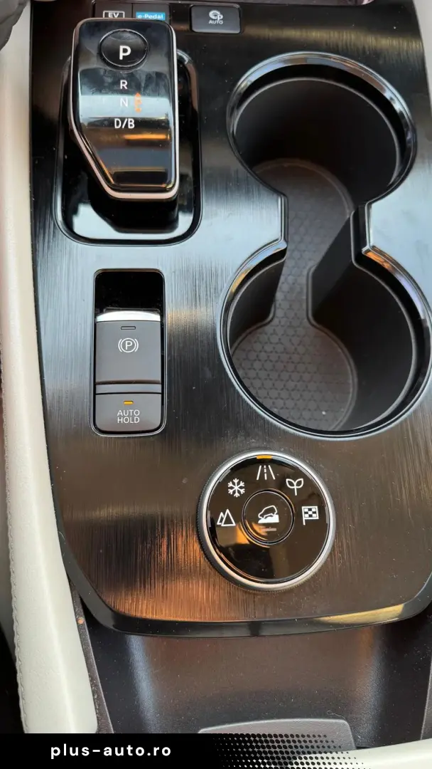 NISSAN X-TRAIL E-FORCE 211 CP  Primul proprietar  stare perf