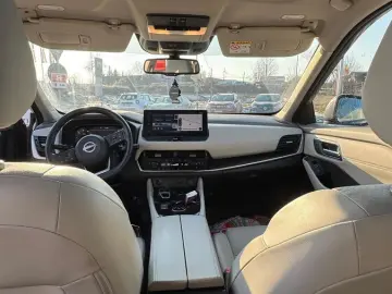 NISSAN X-TRAIL E-FORCE 211 CP  Primul proprietar  stare perf