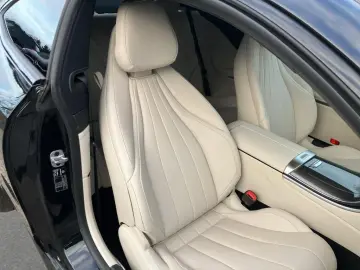 MERCEDES-BENZ CLE 450 4M Coupé AMG NIGHT DISTR