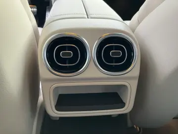 MERCEDES-BENZ CLE 450 4M Coupé AMG NIGHT DISTR