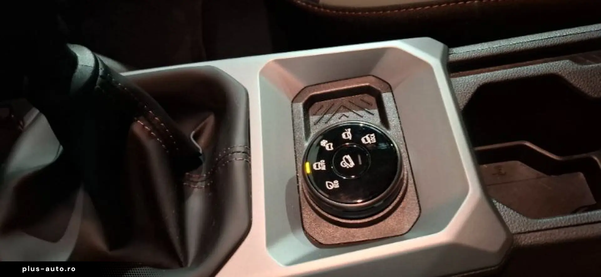 DACIA DUSTER 1.2 TCe MHEV 130CP Extreme 4X4