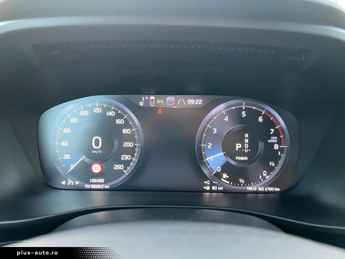 VOLVO XC40 T4 Core Plug-In