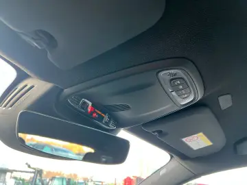 VOLVO XC40 T4 Core Plug-In