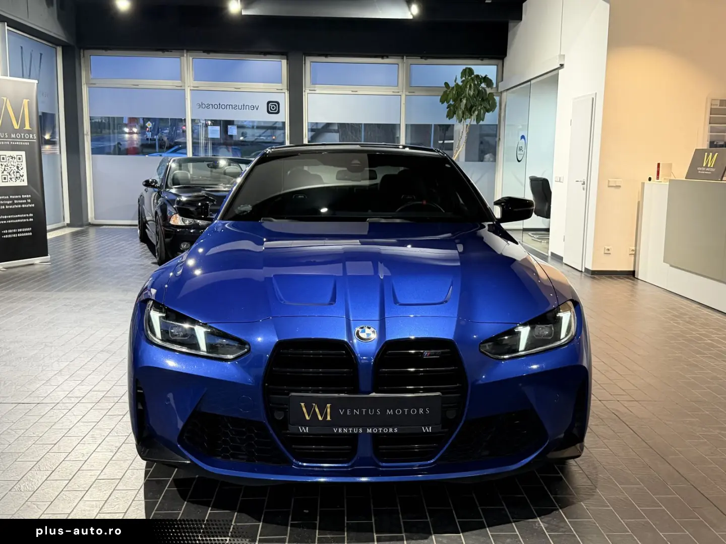 BMW M4 xDrive COMPETITION H&K CARBON LED BLUE LED