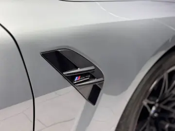 BMW M4 Cabrio M xDrive Competition CARBON-PAKET ACC