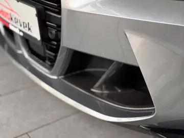 BMW M4 Cabrio M xDrive Competition CARBON-PAKET ACC