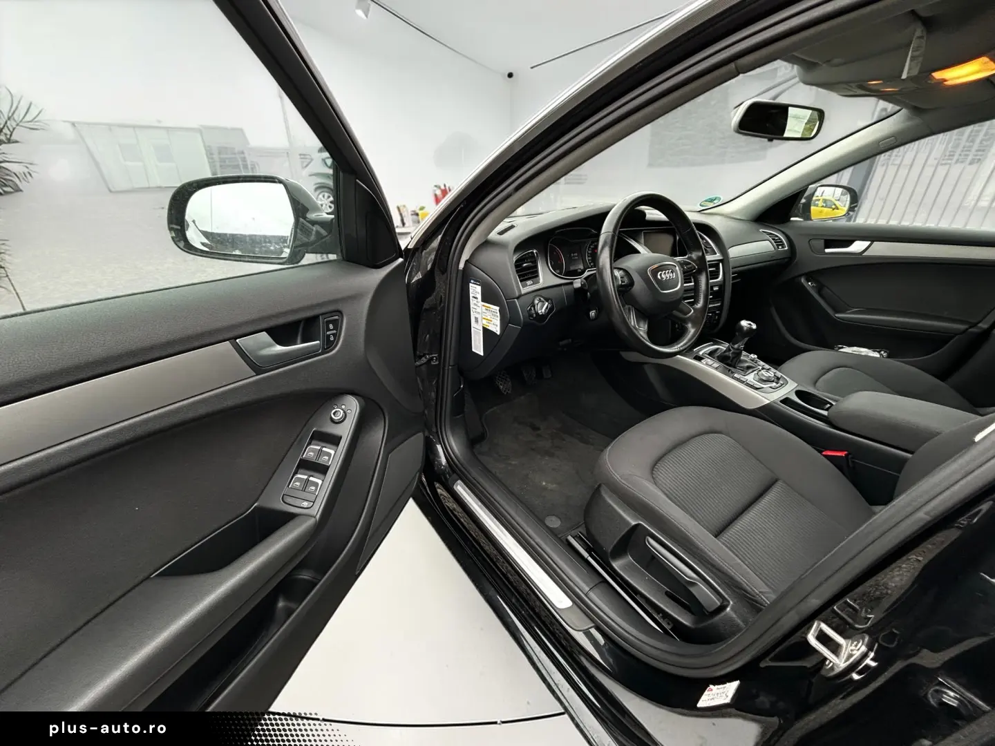 Audi A4 2.0 TDI Navigație & Multimedia   Garanție Inclusă