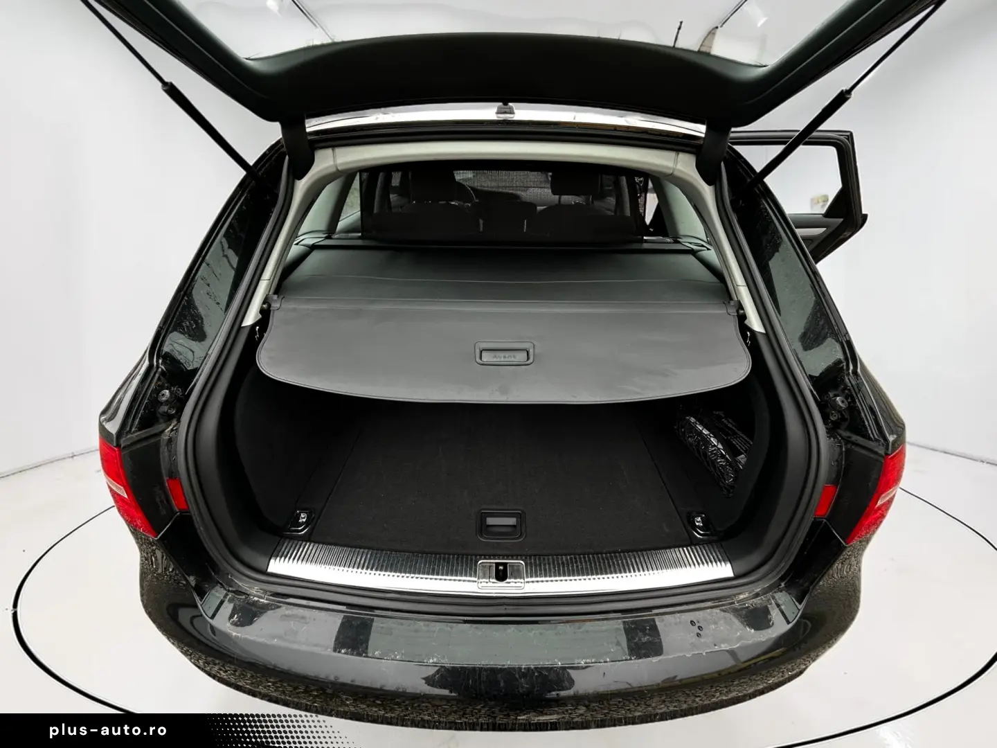 Audi A4 2.0 TDI Navigație & Multimedia   Garanție Inclusă