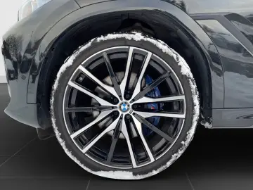 BMW X6 xDr30d MSp Laser IconicGlow DisplayKey H&K 360