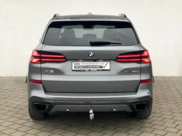 BMW X5 xDrive30d M Sport Pro AHK SHZ PanSky hk SofCl