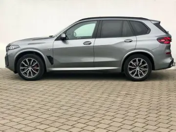 BMW X5 xDrive30d M Sport Pro AHK SHZ PanSky hk SofCl