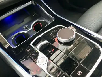 BMW X5 xDrive30d M Sport Pro AHK SHZ PanSky hk SofCl