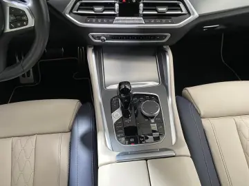 BMW X6 xDr30d MSport Laser AmbientAir 360 Hud