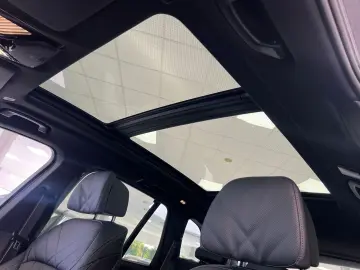 BMW X5 xDrive30d M-Sport Pro PANO-SKY SOFT AHK 360