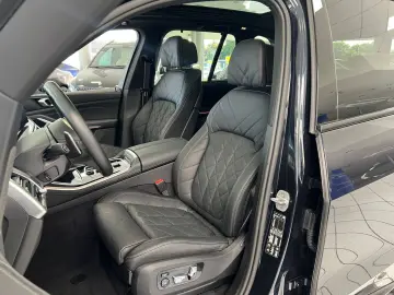 BMW X5 xDrive30d M-Sport Pro PANO-SKY SOFT AHK 360