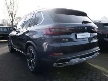 BMW X5 xDrive 45e X-Line PANO AHK HUD 360  LASER LED